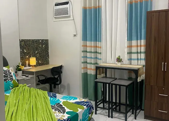 Casa Mira Tower 1, Guadalupe 3*
